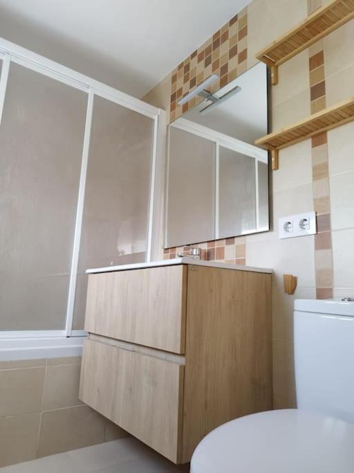 Apartamento En Jerez 3 Dormitorios Y 2 Banos Jerez de la Frontera Exterior photo
